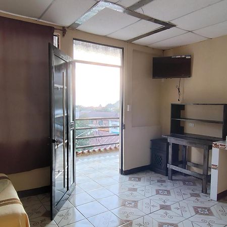 Hotel Casa Elefante Dormido Panajachel Esterno foto