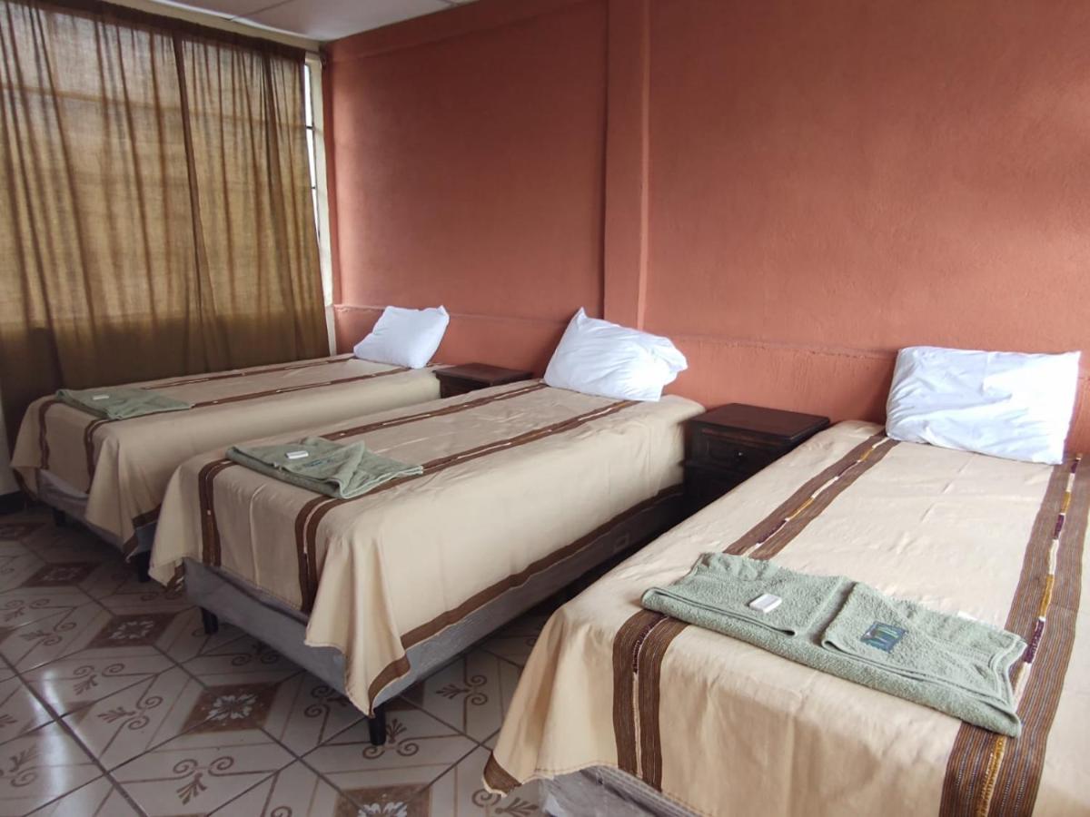 Hotel Casa Elefante Dormido Panajachel Esterno foto