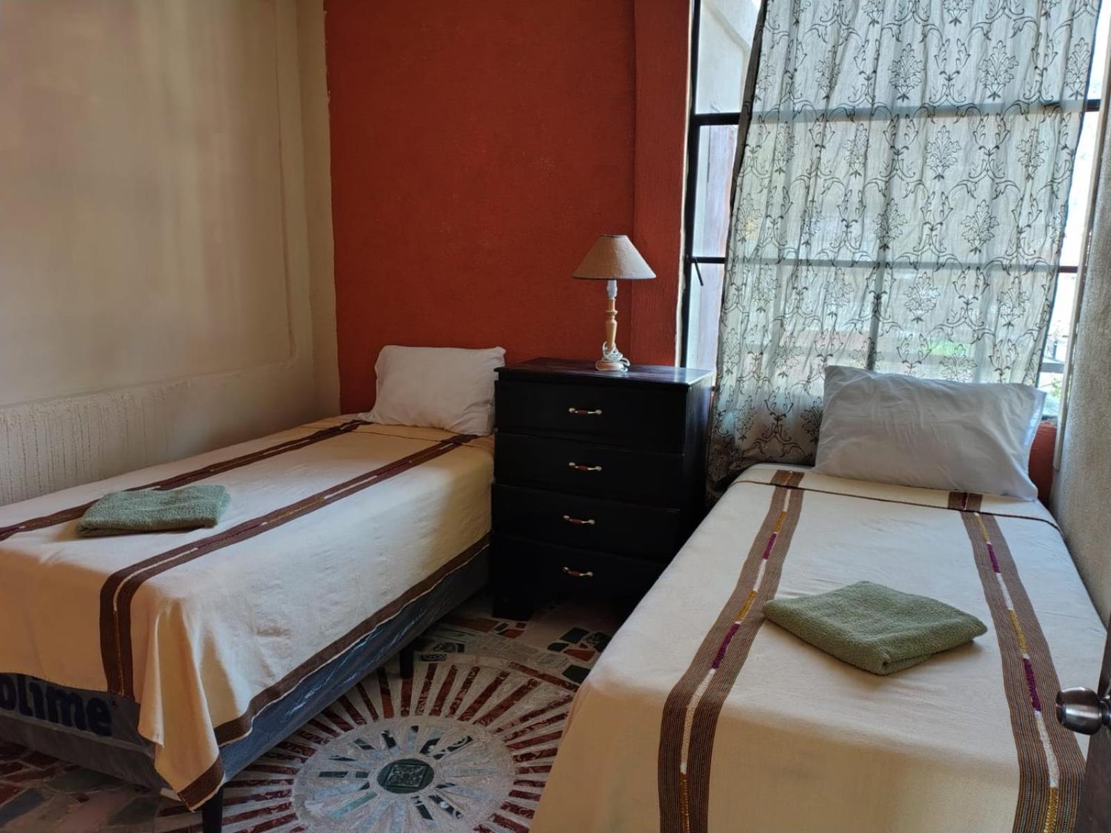 Hotel Casa Elefante Dormido Panajachel Esterno foto